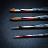 Close-up of brush tips from Da Vinci Colineo 4068 set showing synthetic bristles