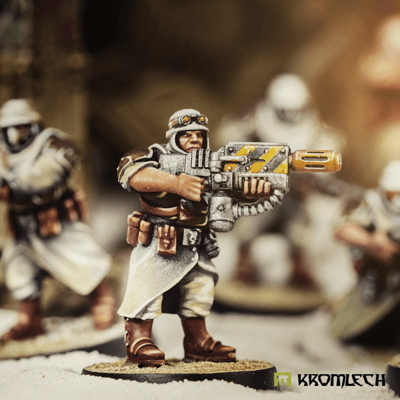 Kromlech KRCB102 Imperial Highlanders Heads in Gasmasks (Conversion