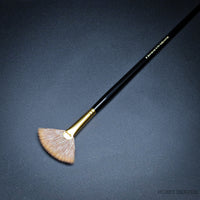 Rosemary & Co Eclipse Fan – Professional Synthetic Mongoose Fan Brushes