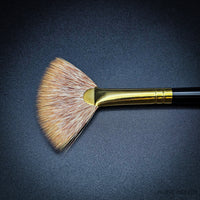 Rosemary & Co Eclipse Fan – Professional Synthetic Mongoose Fan Brushes