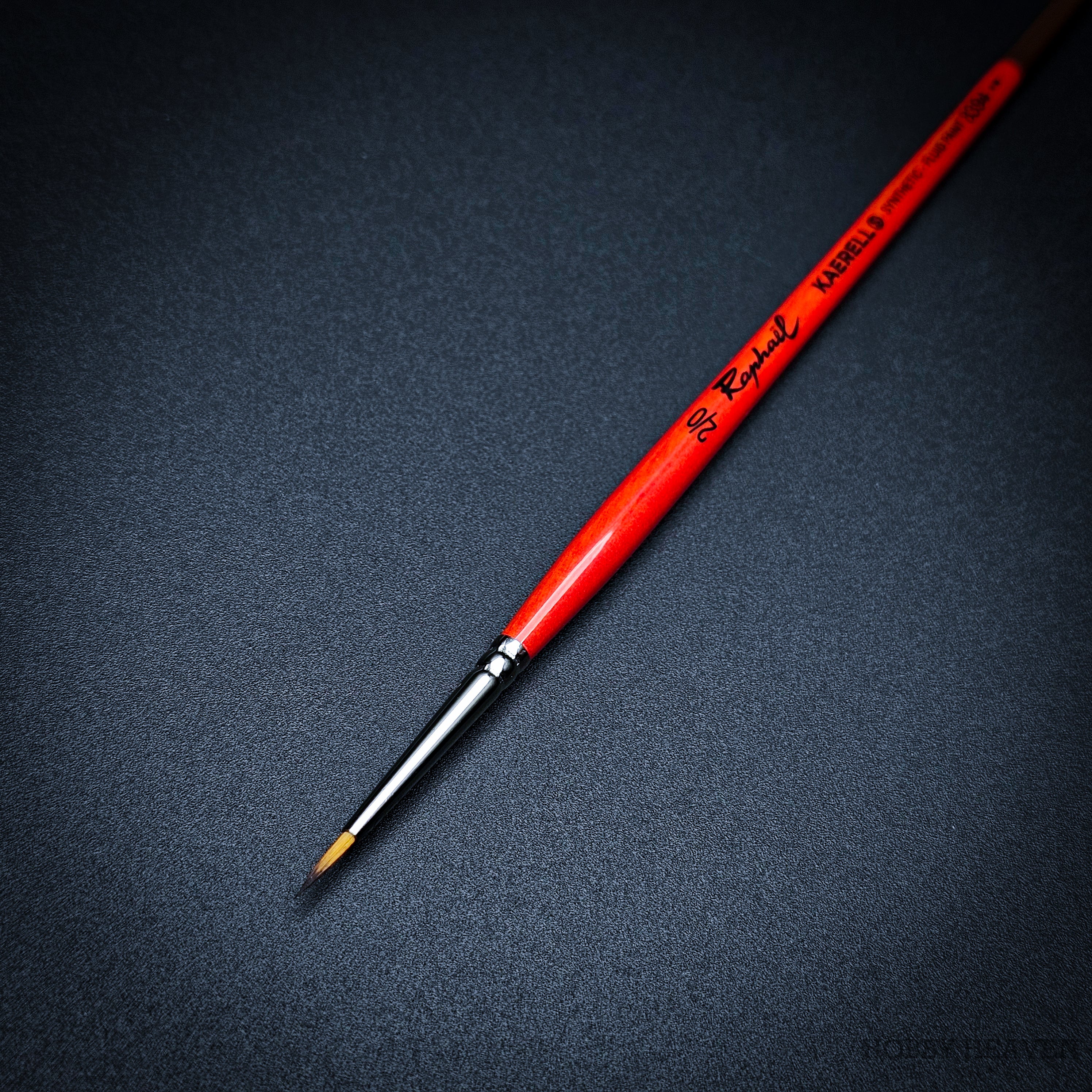 Raphael Kaërell 8394 — Synthetic Round