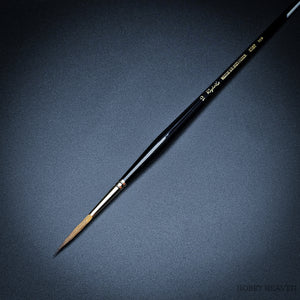 Raphael 8802 Kolinsky Sable Rigger Brush – Long Handle for Fine Detail Art