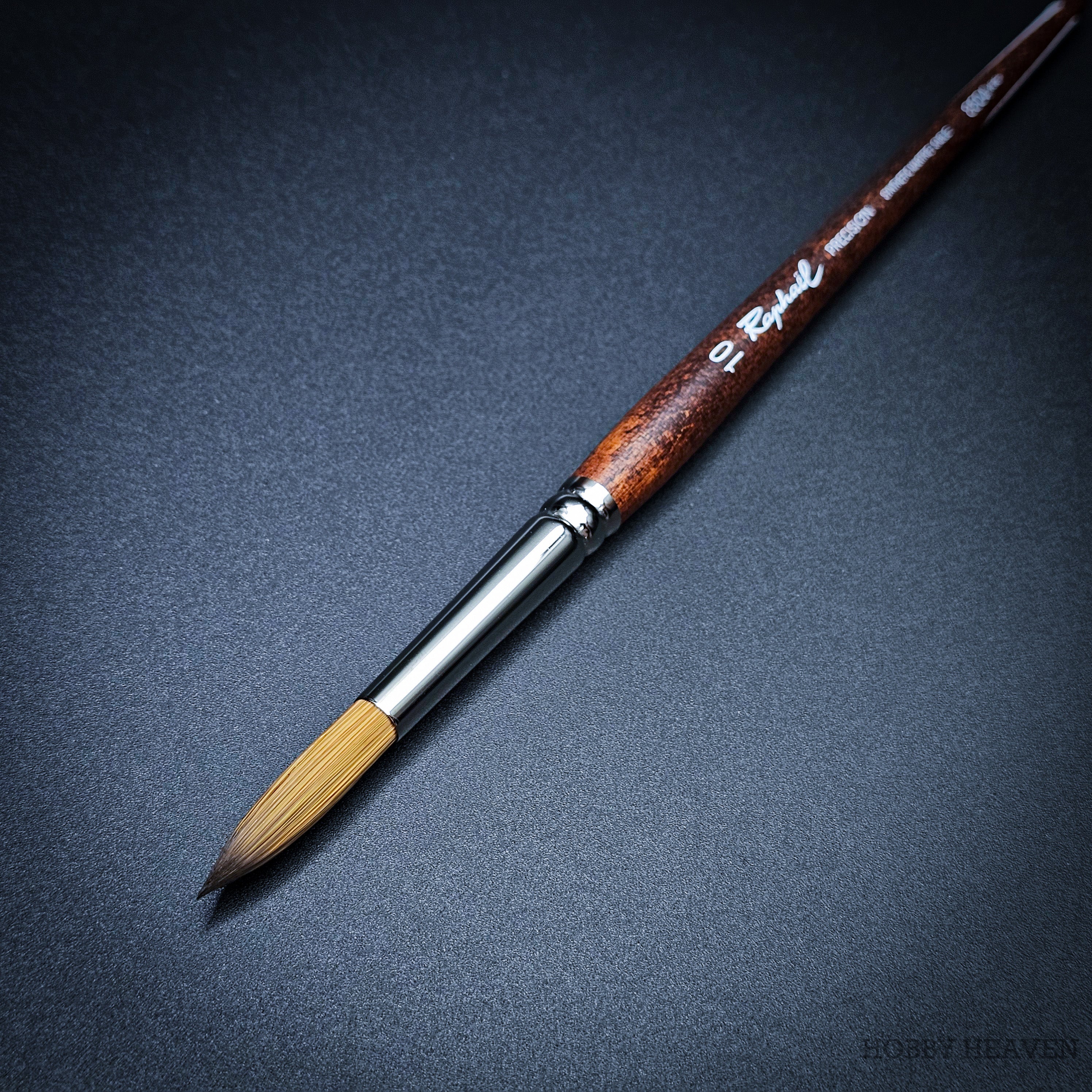 Raphael Precision 8504 — Synthetic Round