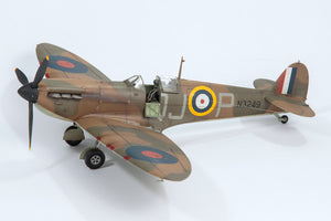 Tamiya 1/48  Spitfire Mk.I & 10HP 25211