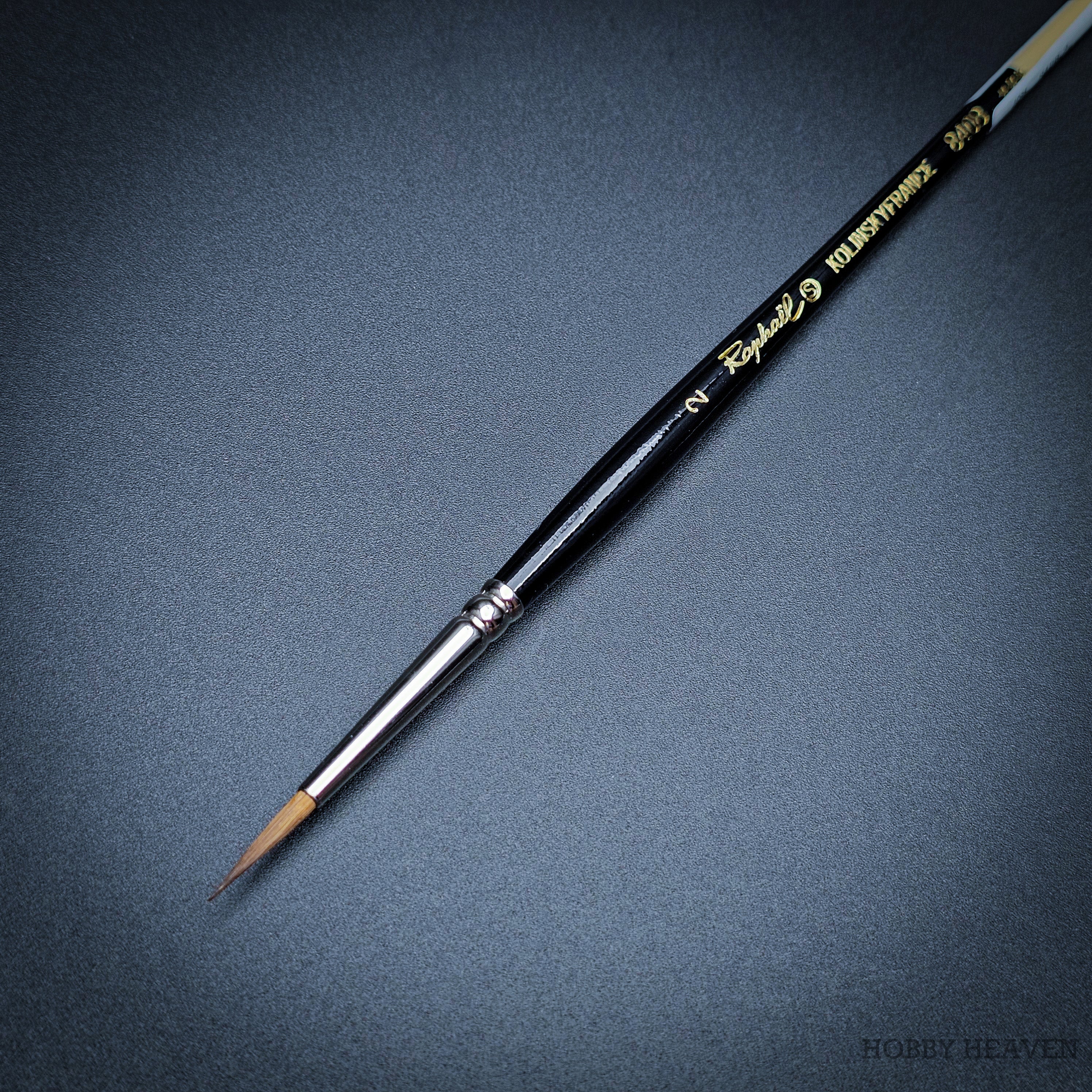 Raphael Series 8408 — Kolinsky Sable Round