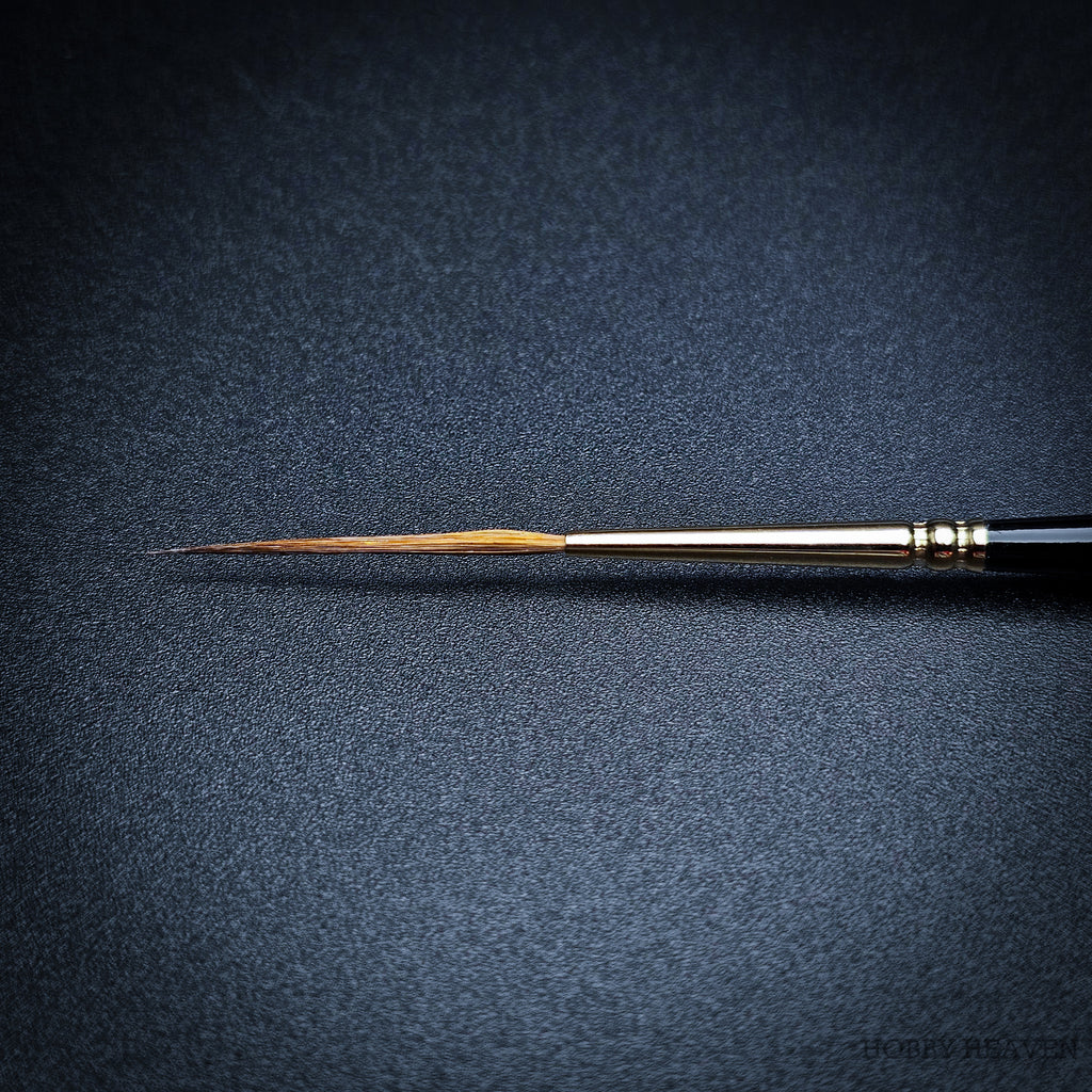 Raphael Series 8802 — Kolinsky Sable Rigger/Liner