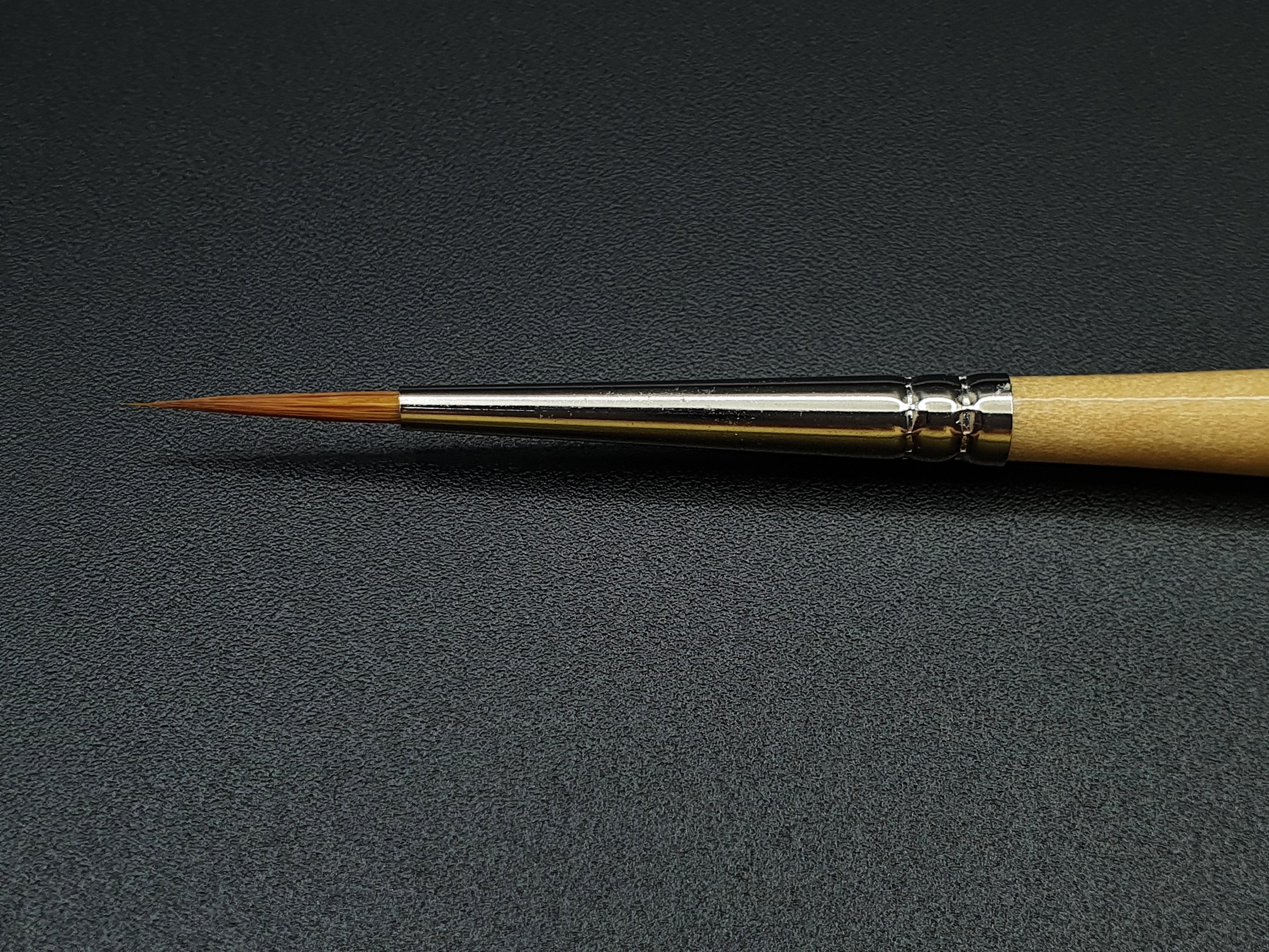 Rosemary & Co Series 402 — Synthetic Blend Round