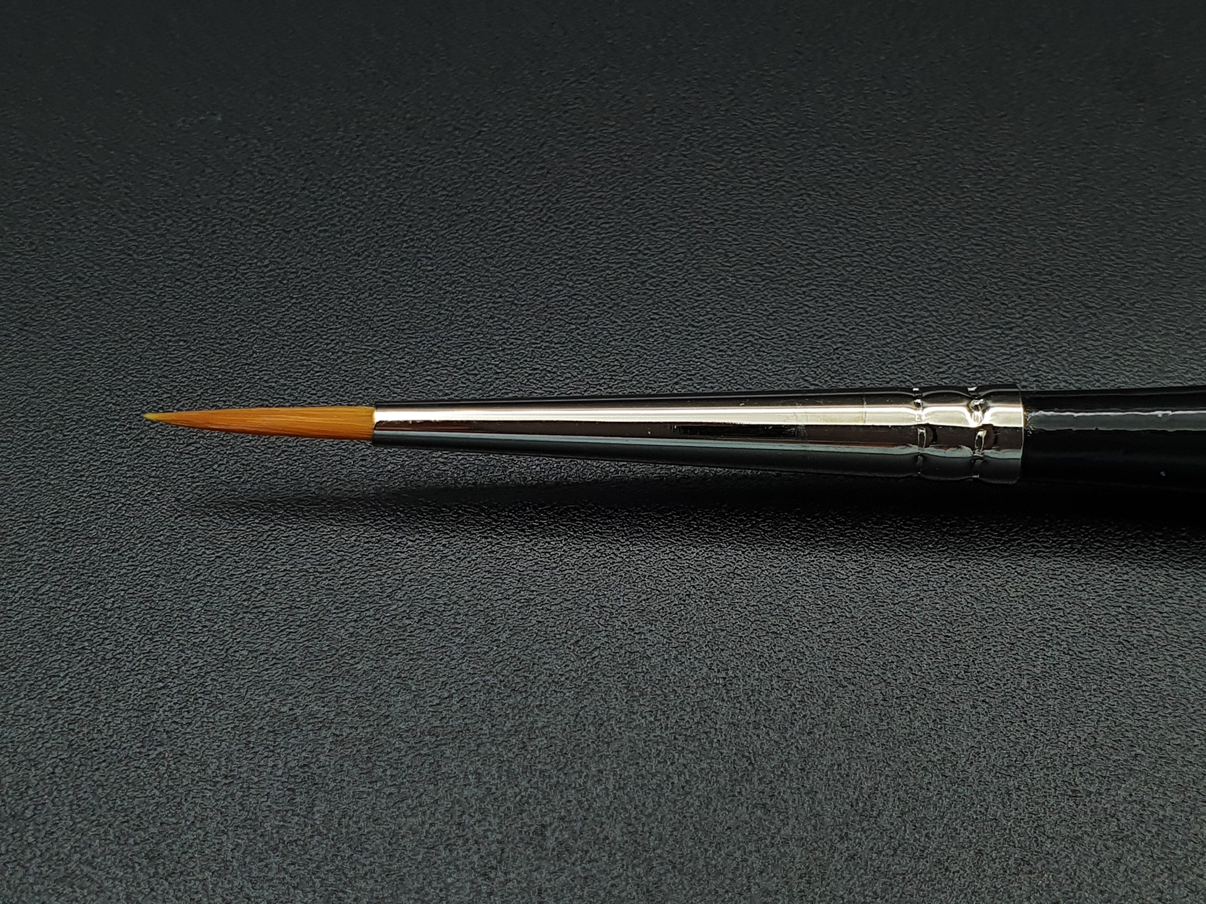 Rosemary & Co Series 301 — Synthetic Round