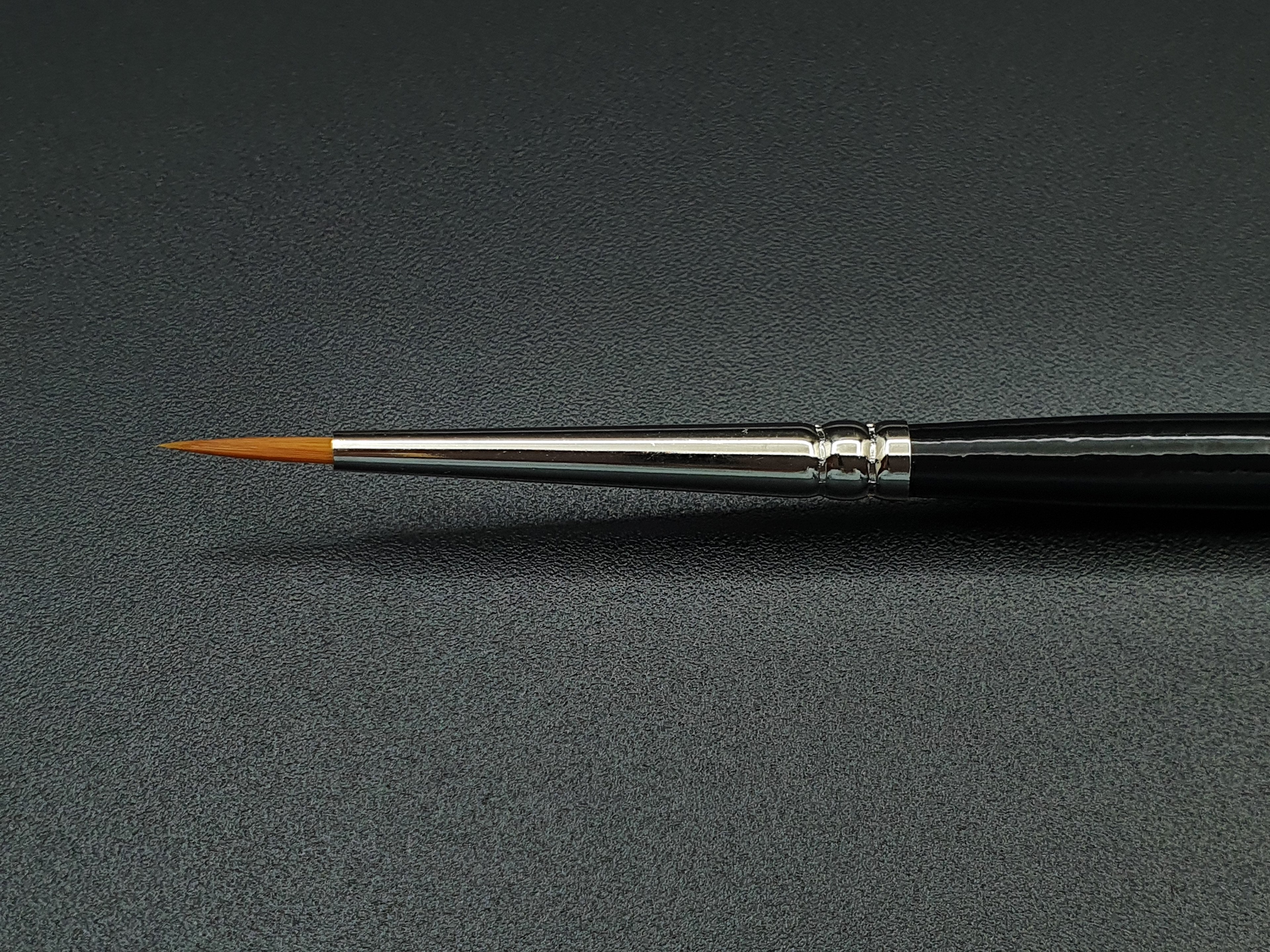 Rosemary & Co Series 301 — Synthetic Round