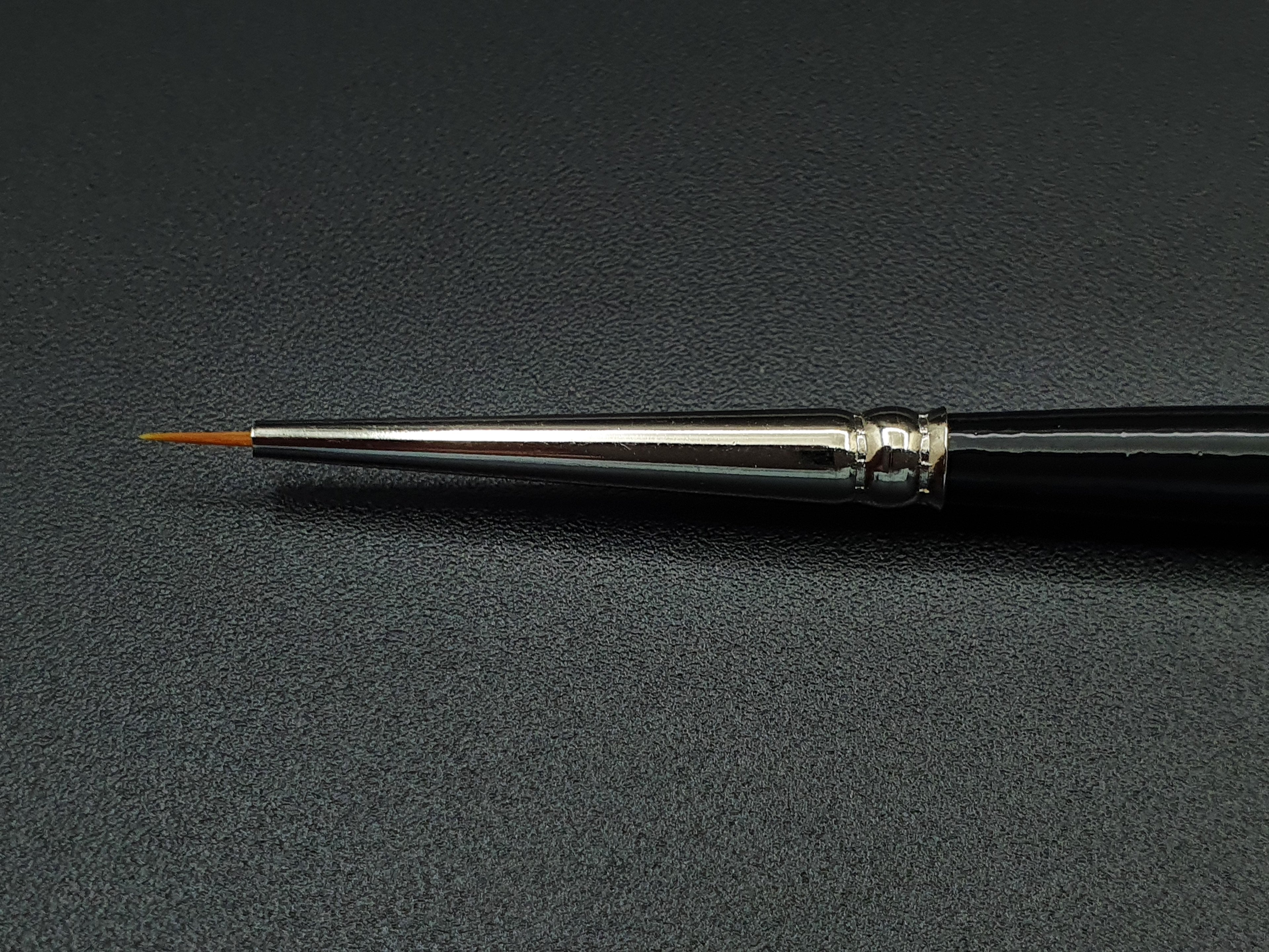 Rosemary & Co Series 301 — Synthetic Round