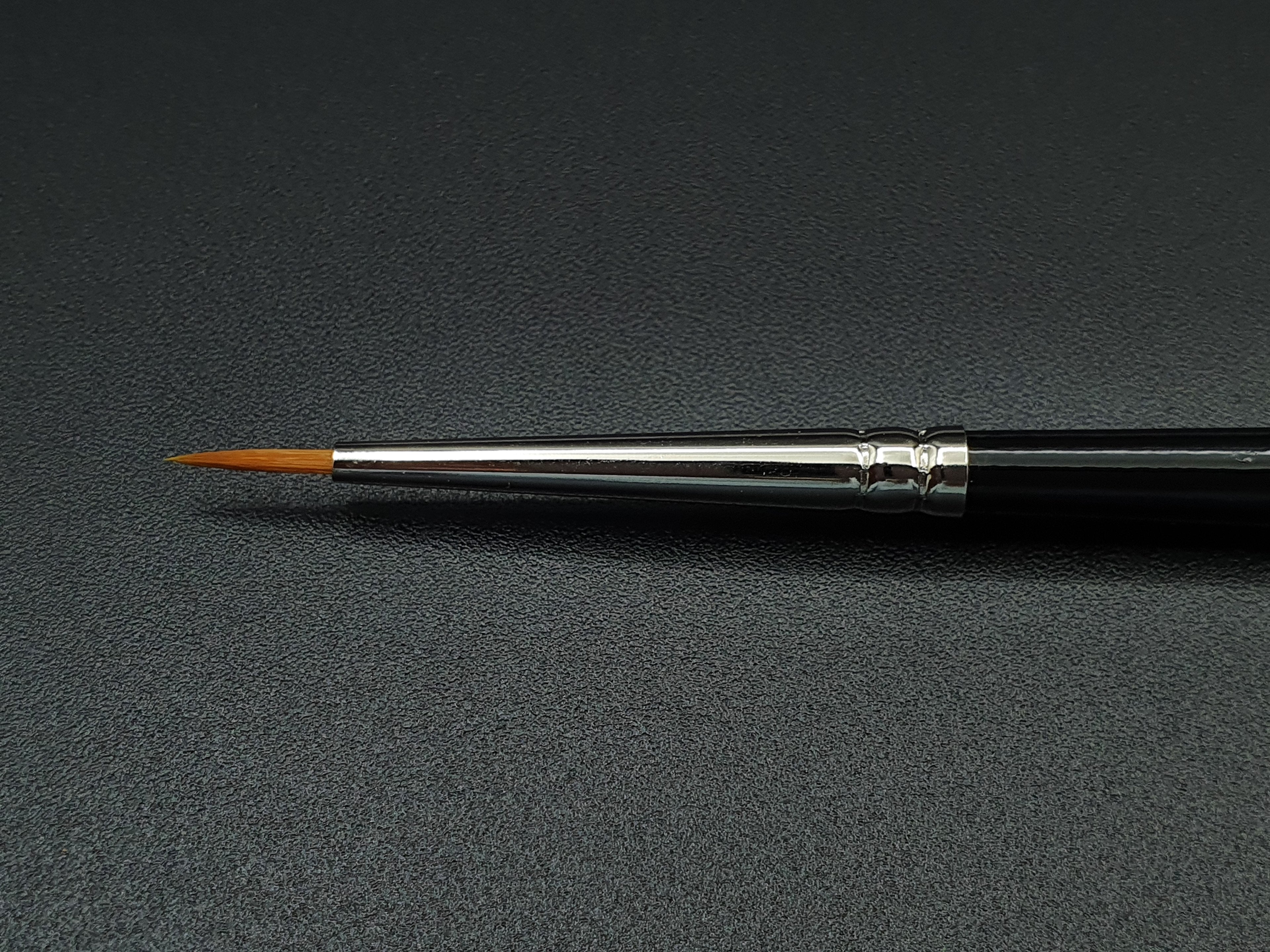 Rosemary & Co Series 301 — Synthetic Round