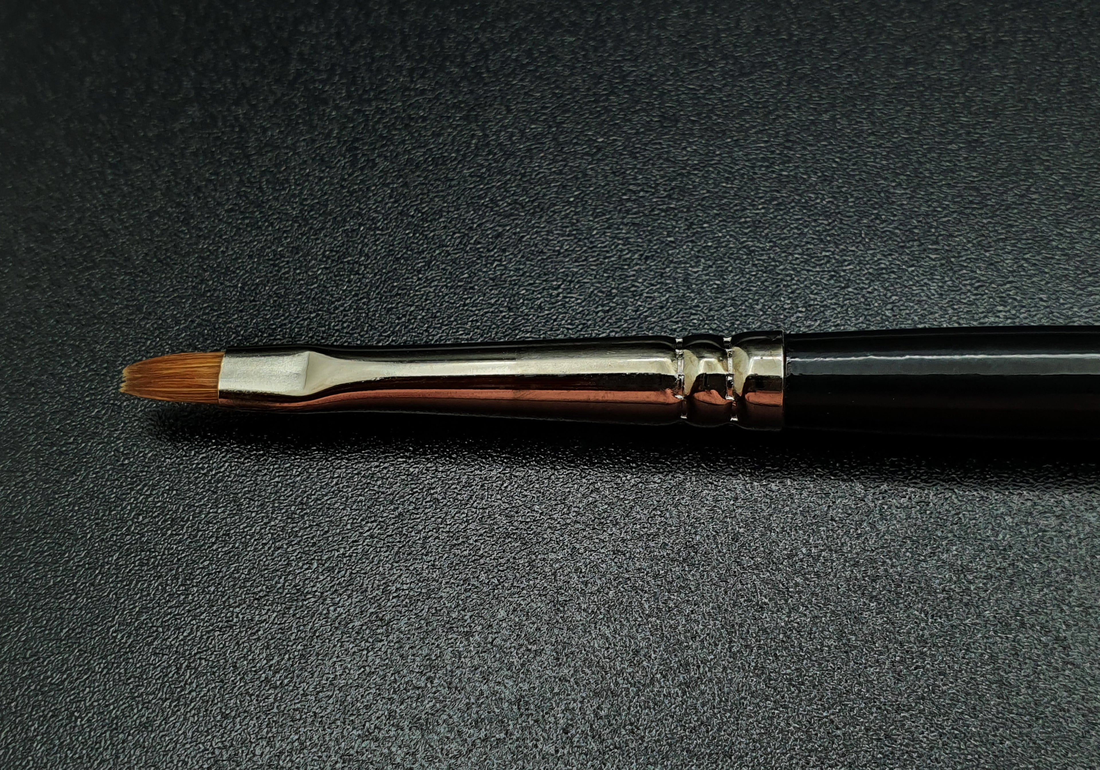 Rosemary & Co Series 56 — Kolinsky Sable Flat
