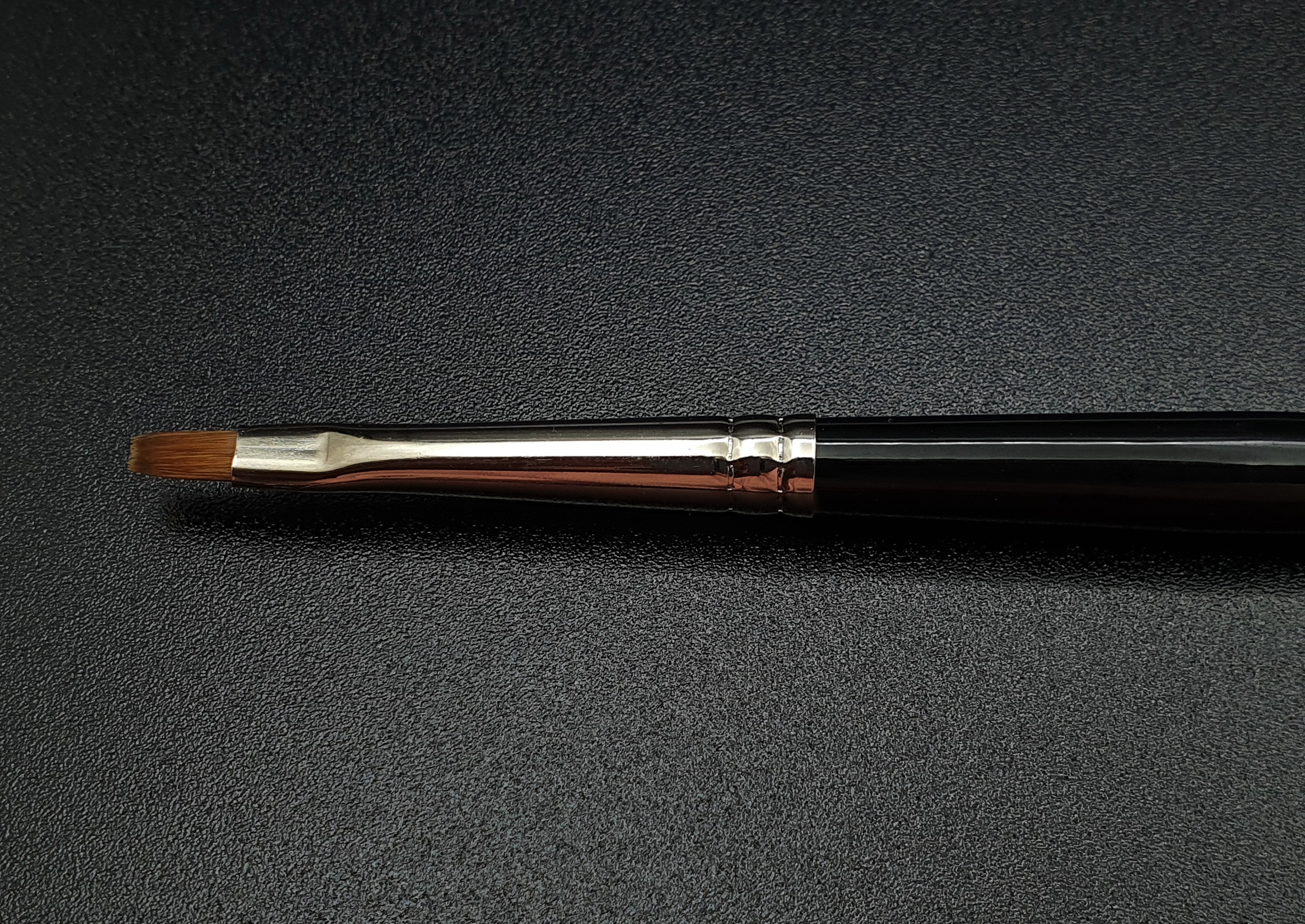 Rosemary & Co Series 56 — Kolinsky Sable Flat