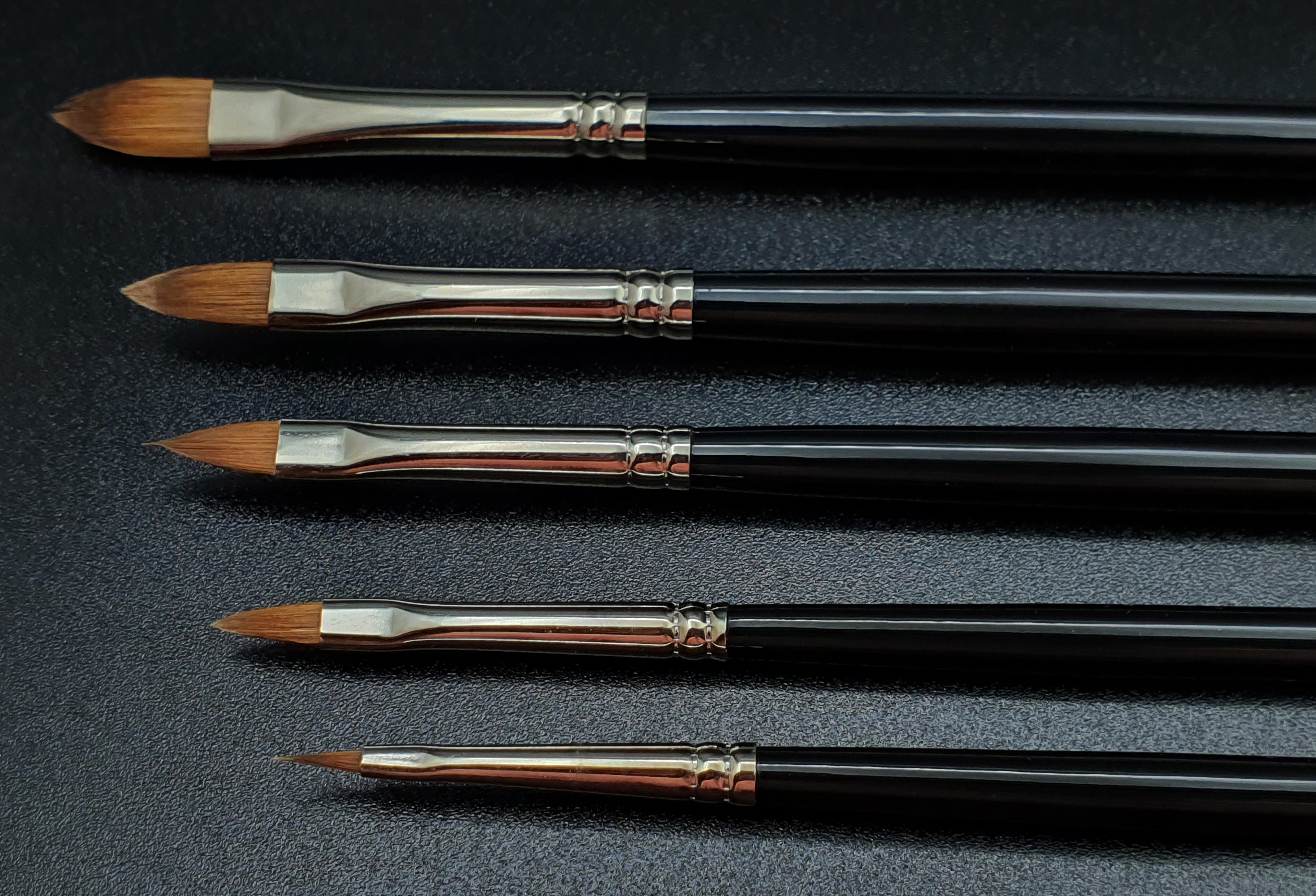 Rosemary & Co Series 66 — Kolinsky Sable Filbert