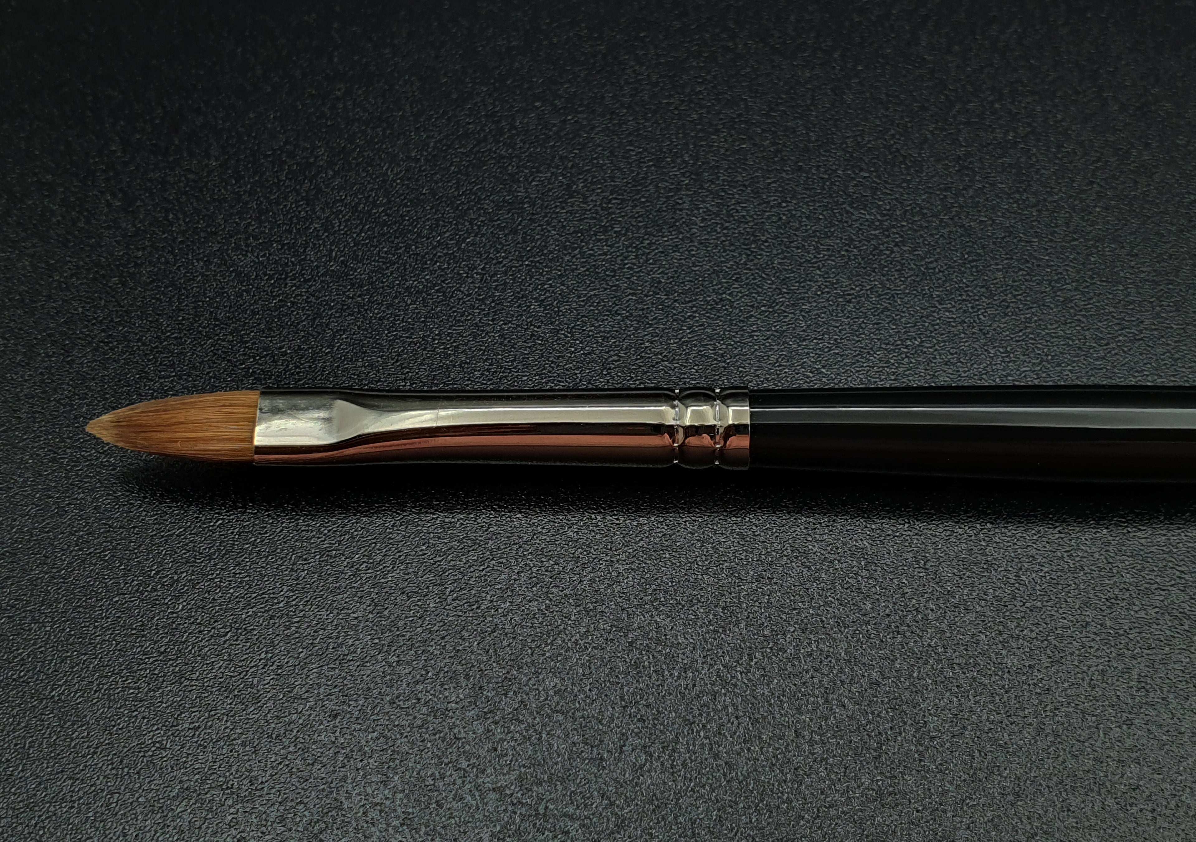 Rosemary & Co Series 66 — Kolinsky Sable Filbert