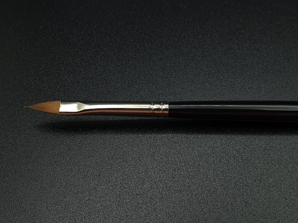Rosemary & Co Series 66 — Kolinsky Sable Filbert