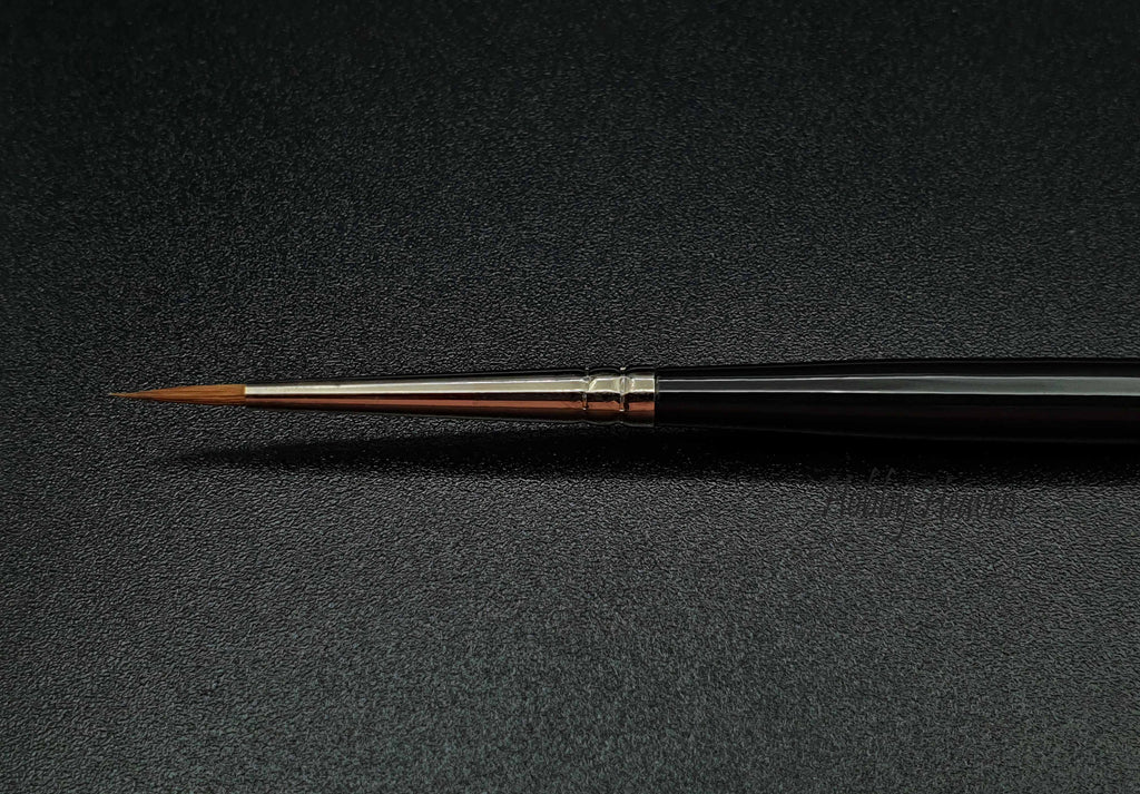 Rosemary & Co Series 22 — Kolinsky Sable Round