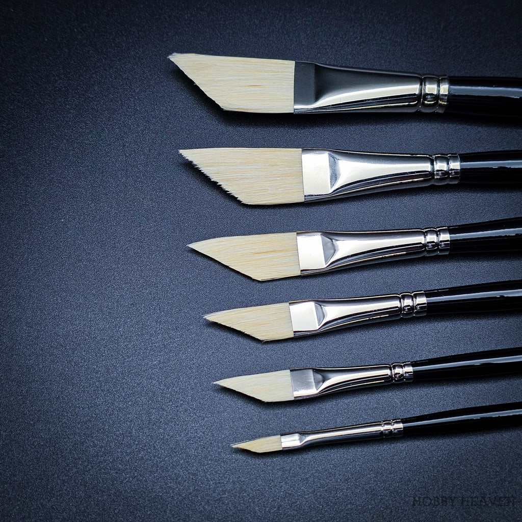 Rosemary & Co Tisch Bristle Dagger — Hog/Bristle Dagger/Sword
