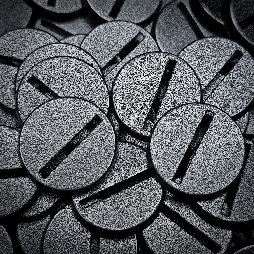 25mm Round Slotted Bases for Wargaming Miniatures | Durable Plastic | Compatible with Popular Tabletop Games