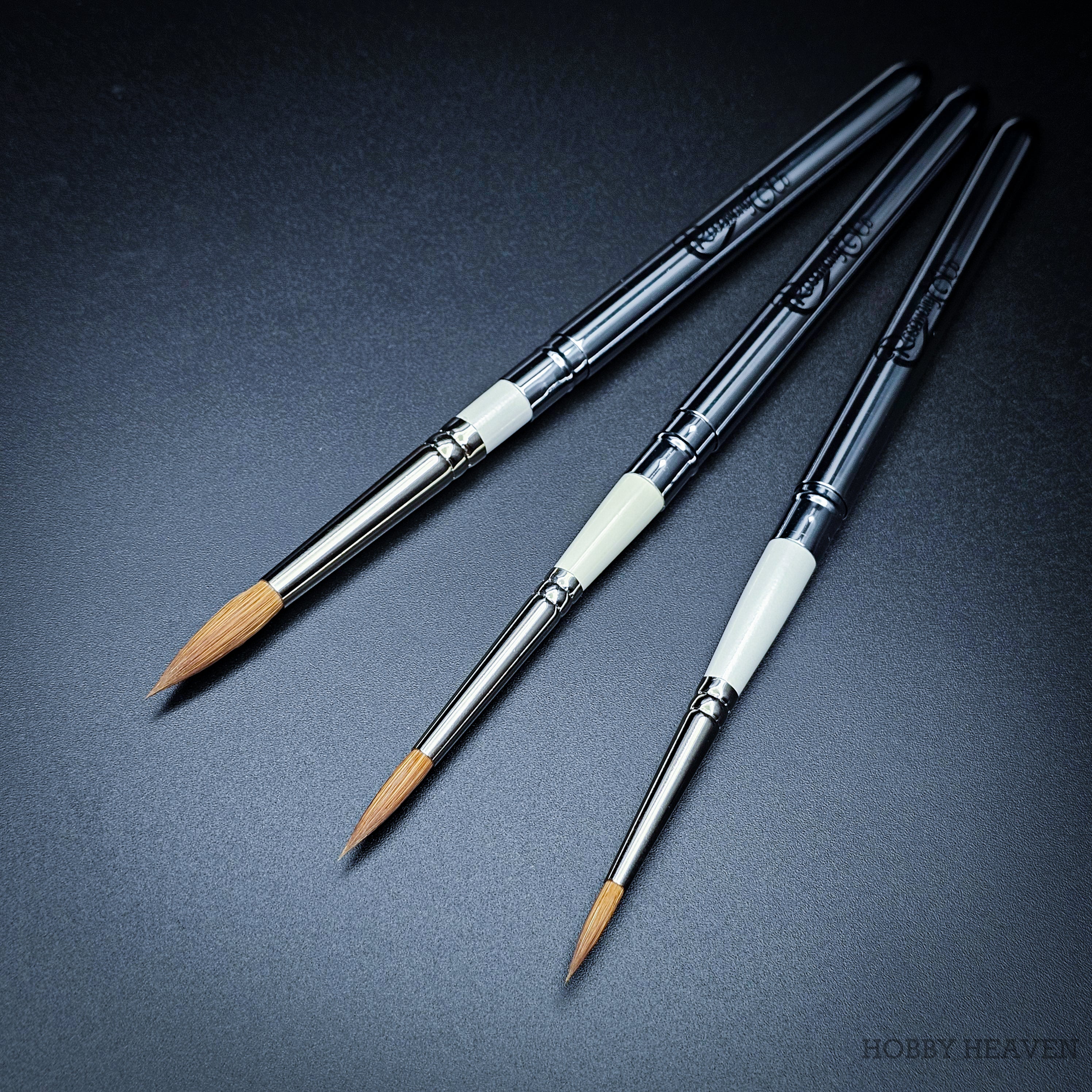 Three Rosemary & Co Pocket Pure Kolinsky Sable pointed round brushes in sizes 4, 6 and 8 with reversible handles open