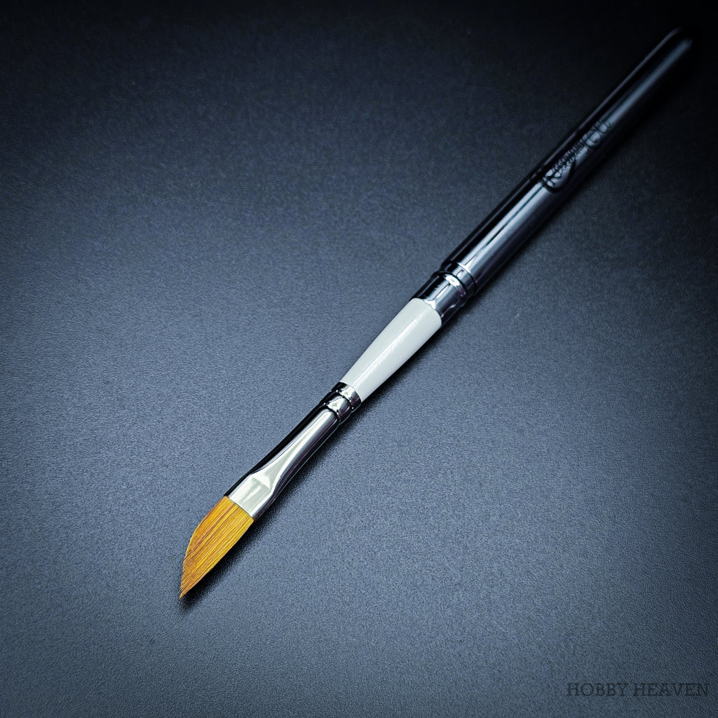 R12 Pocket dagger brush full length with handle open, sable and nylon blend angled blade