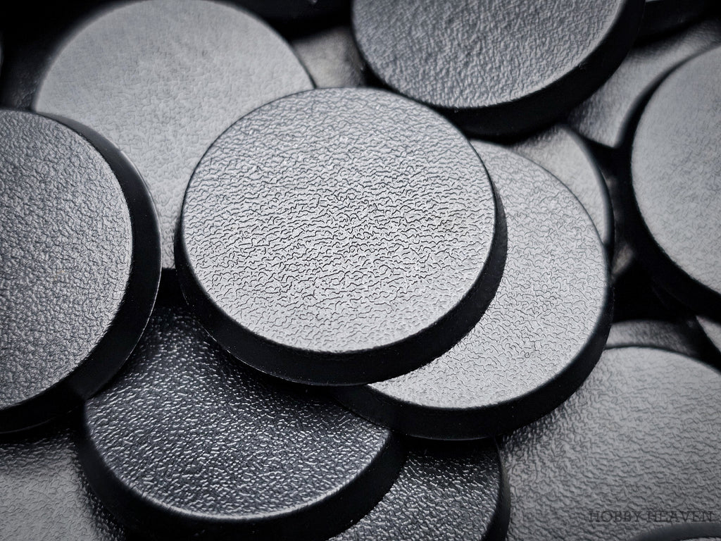 Detailed 32mm round bases for wargaming