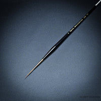Raphael 8802 Kolinsky Sable Rigger Brush – Long Handle for Fine Detail Art
