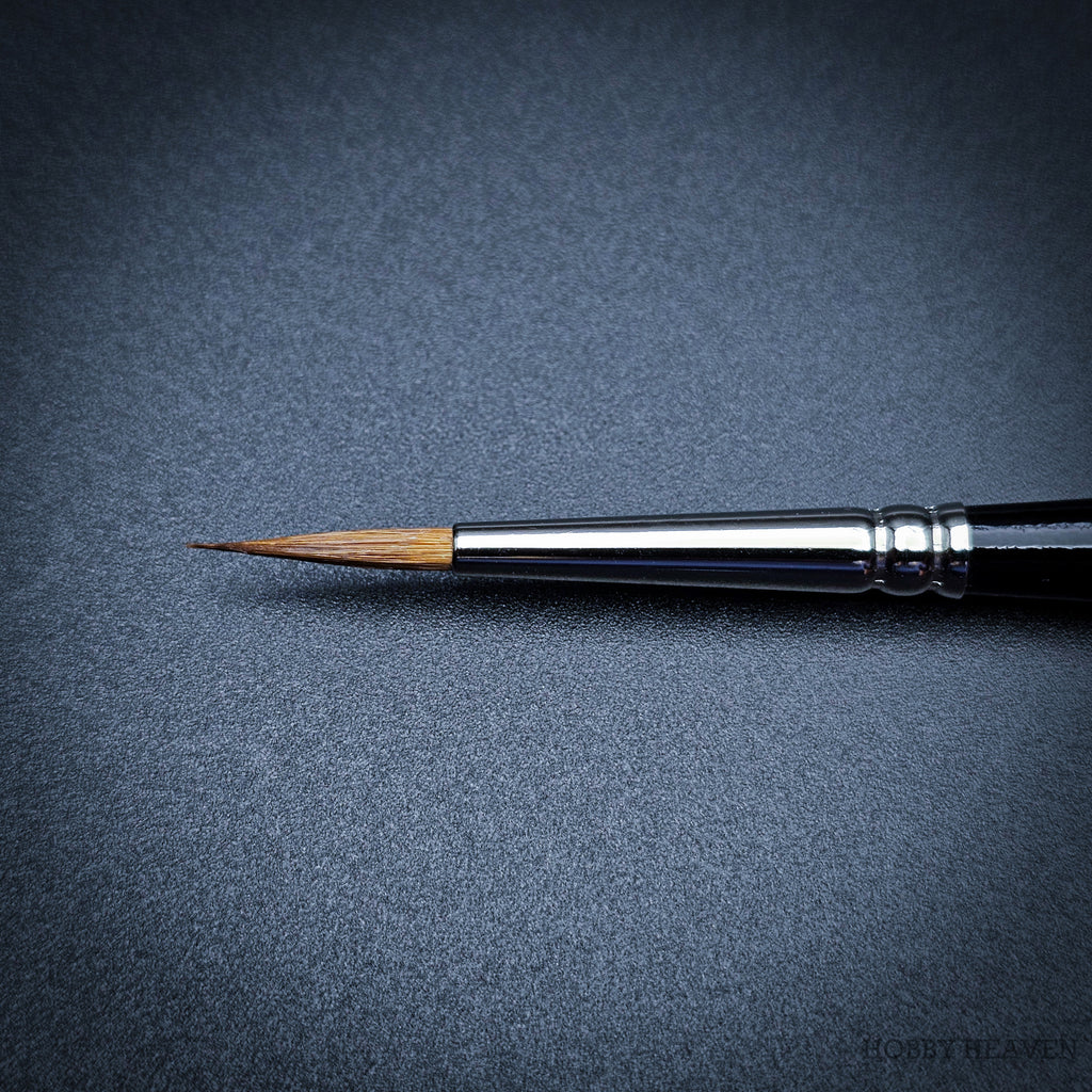Raphael Series 8408 — Kolinsky Sable Round