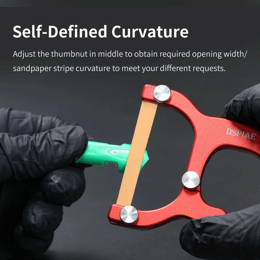 Self-defined curvature graphic: the middle thumbnut being set to bow the strip over a green part