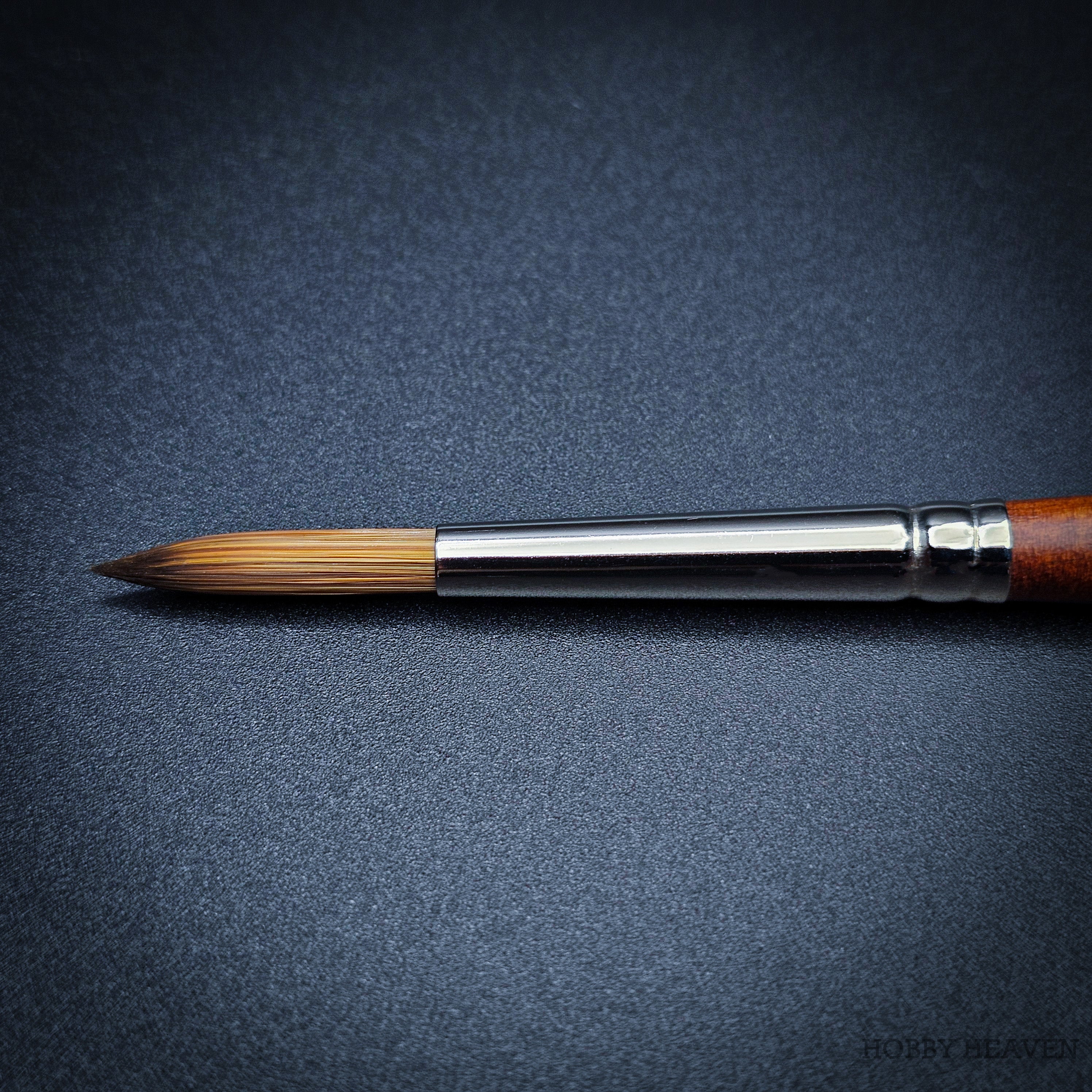 Raphael Precision 8504 — Synthetic Round