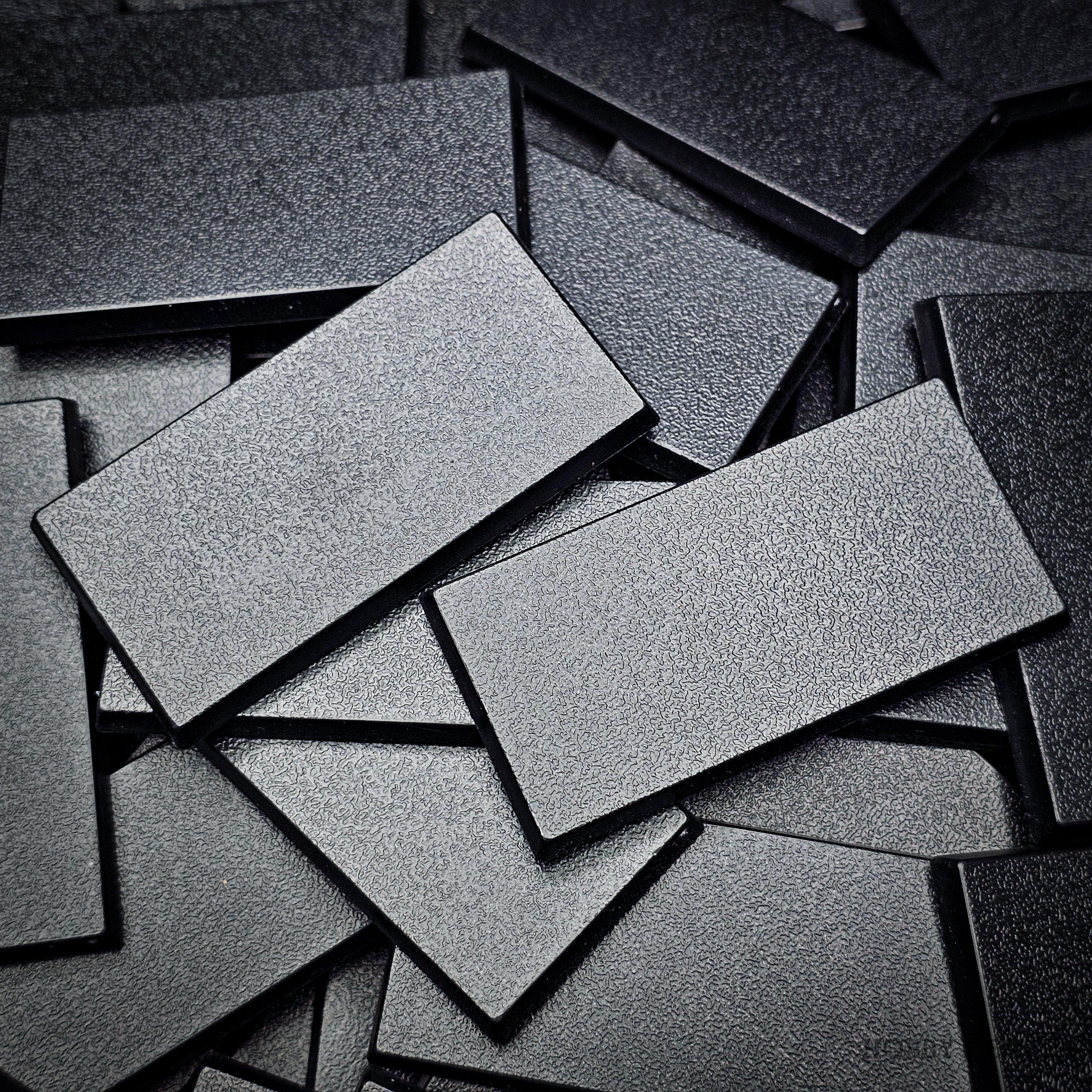 60x30mm Rectangle Plain Plastic Bases - Hobby Heaven