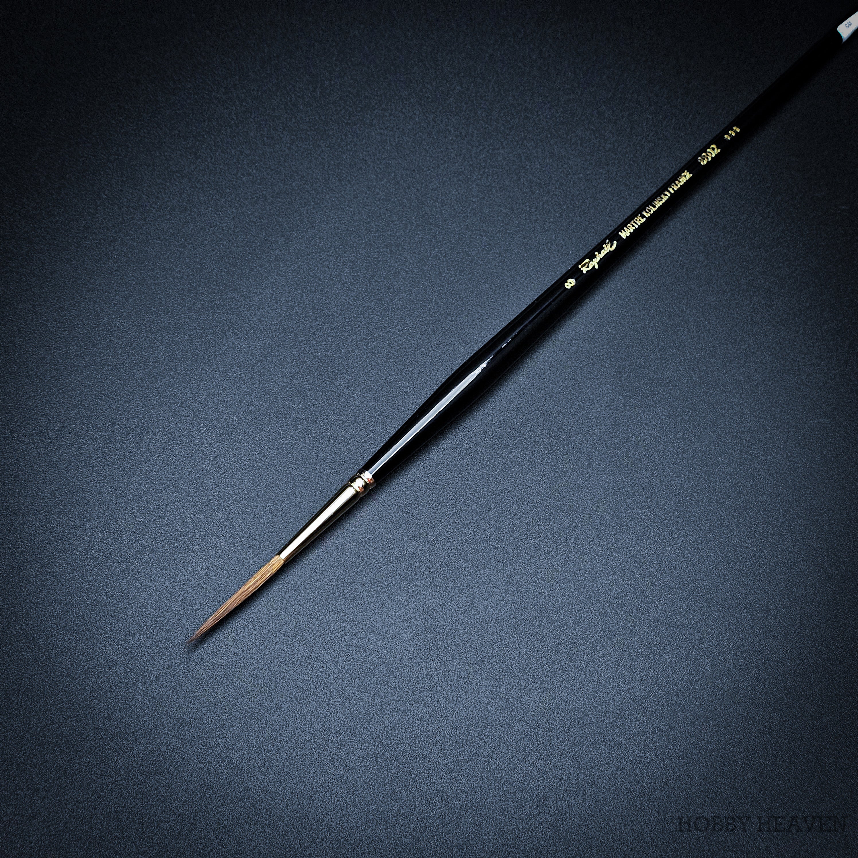 Raphael Series 8802 — Kolinsky Sable Rigger/Liner