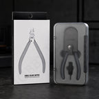 DSPIAE ST-C2 packaging: the white printed box beside the grey magnetic storage case on a dark surface