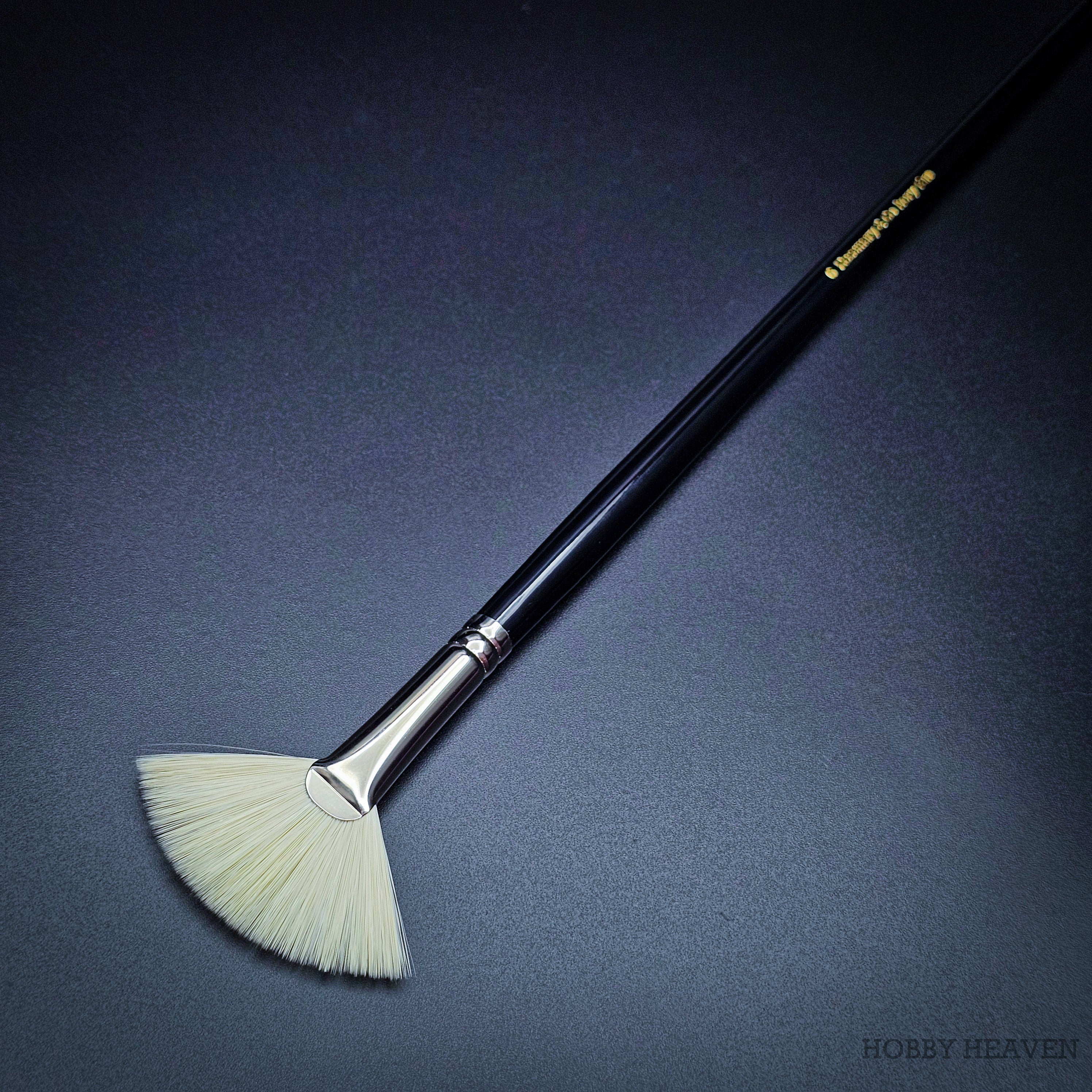 Rosemary & Co Ivory synthetic fan brush, long handle, size 6