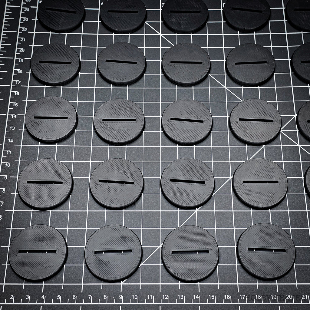 40mm Round Slotted Plastic Bases 3d Print