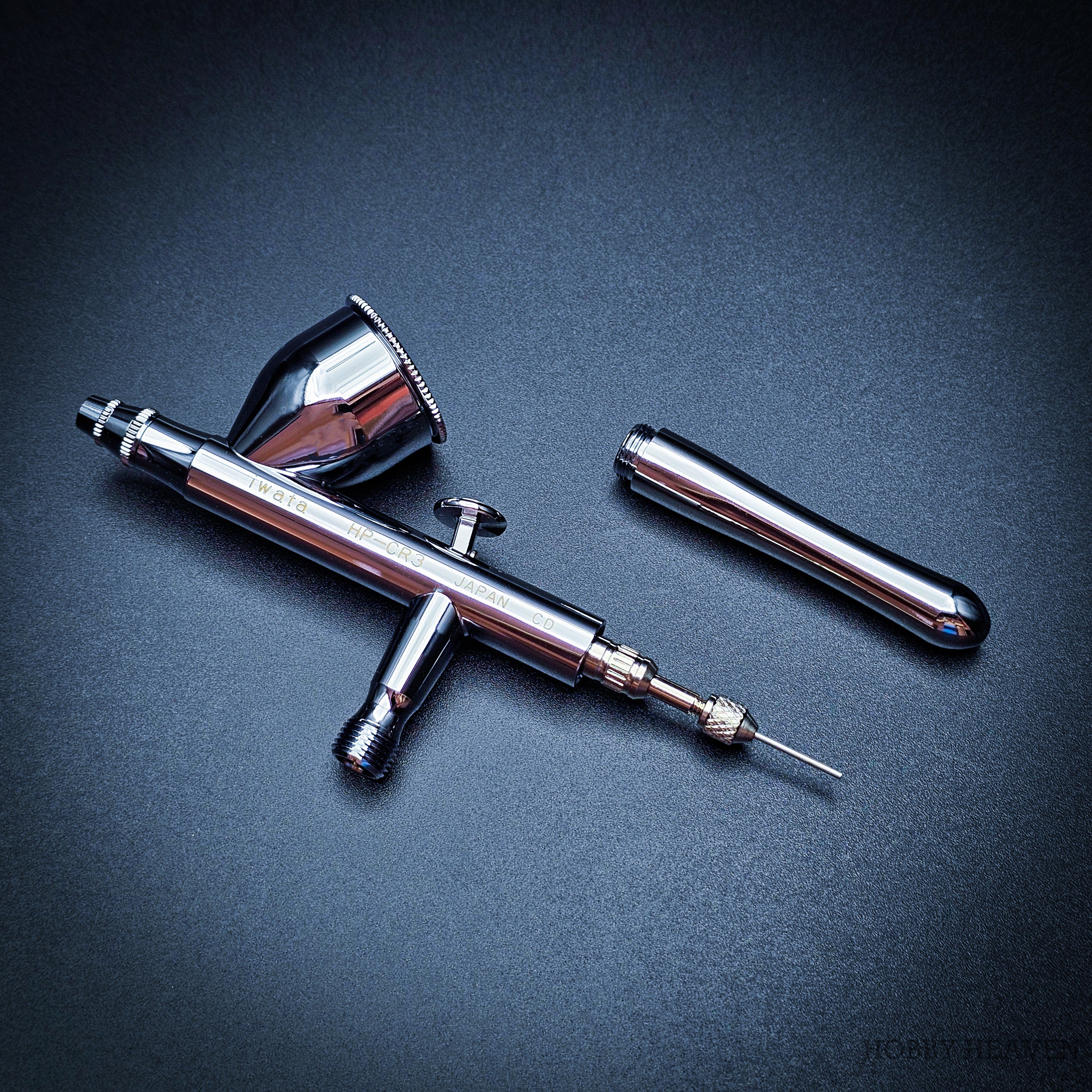 Iwata Revolution CR3 Dual-Action Gravity Feed Airbrush 0.3mm Nozzle – 7ml Cup