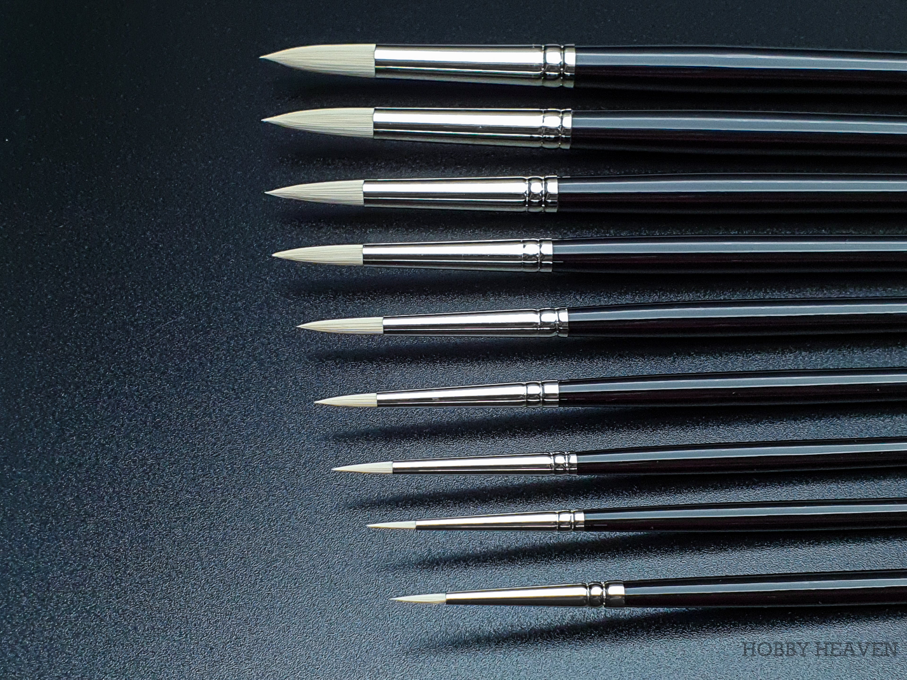 Rosemary & Co Ivory Pointed Round — Synthetic Round