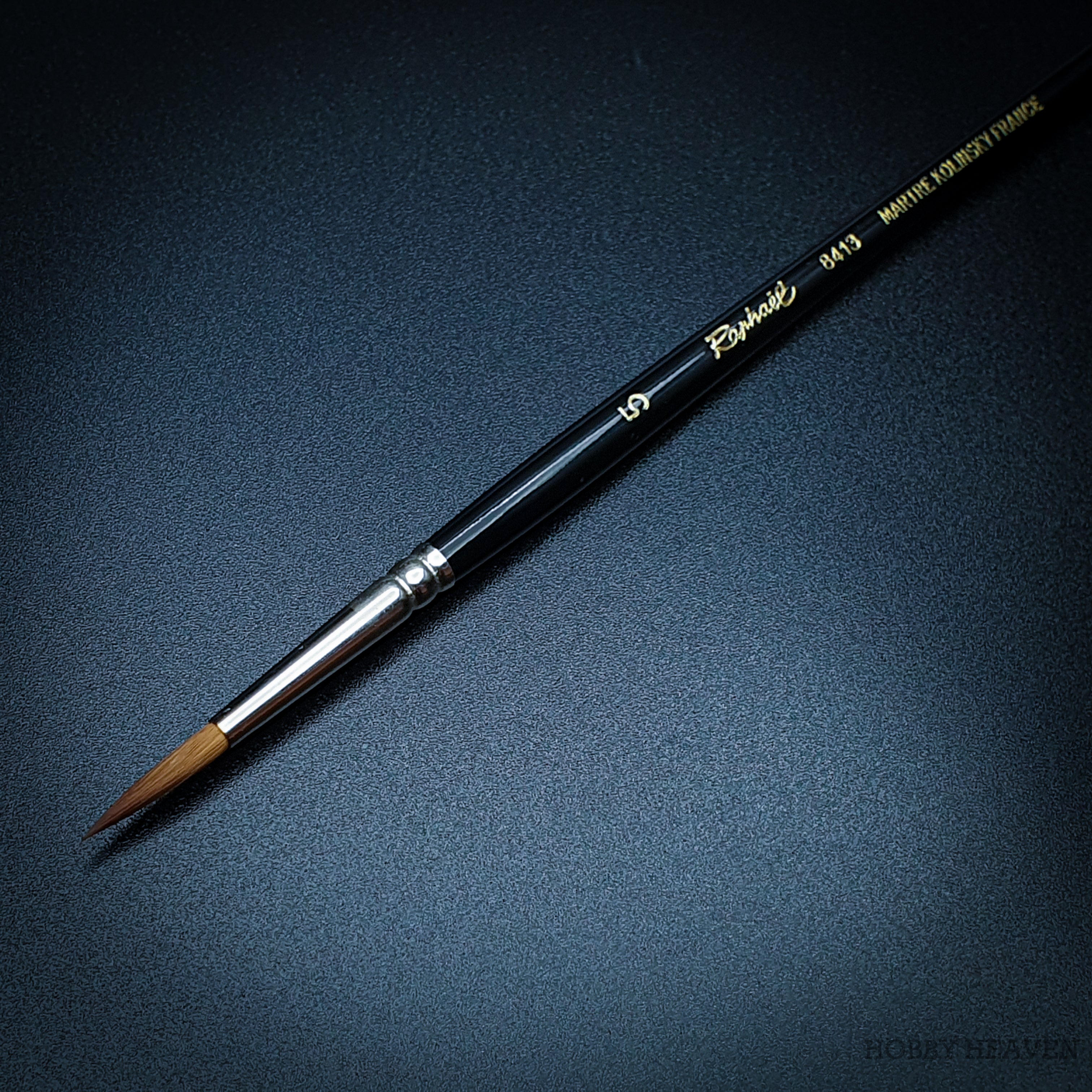 Raphael Series 8413 — Kolinsky Sable Round