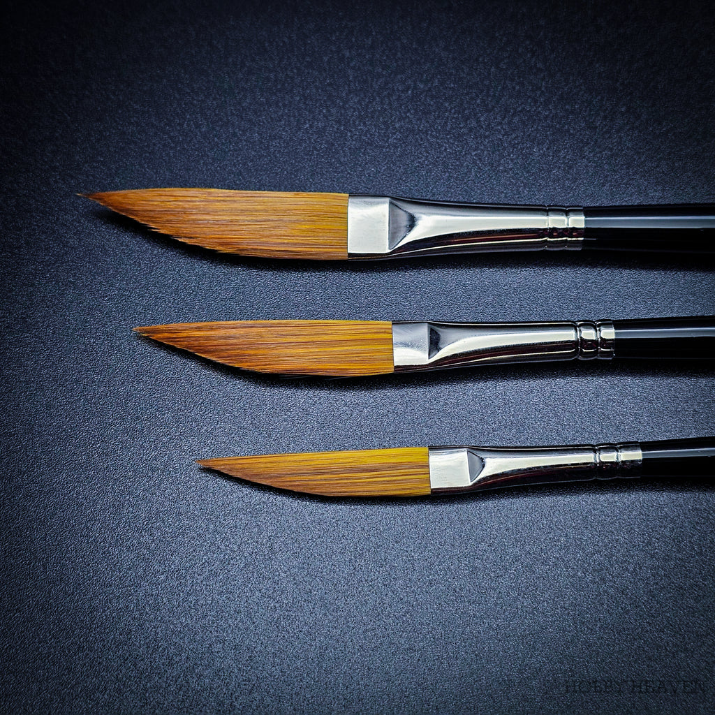 Rosemary & Co Series 770 — Synthetic Blend Dagger/Sword