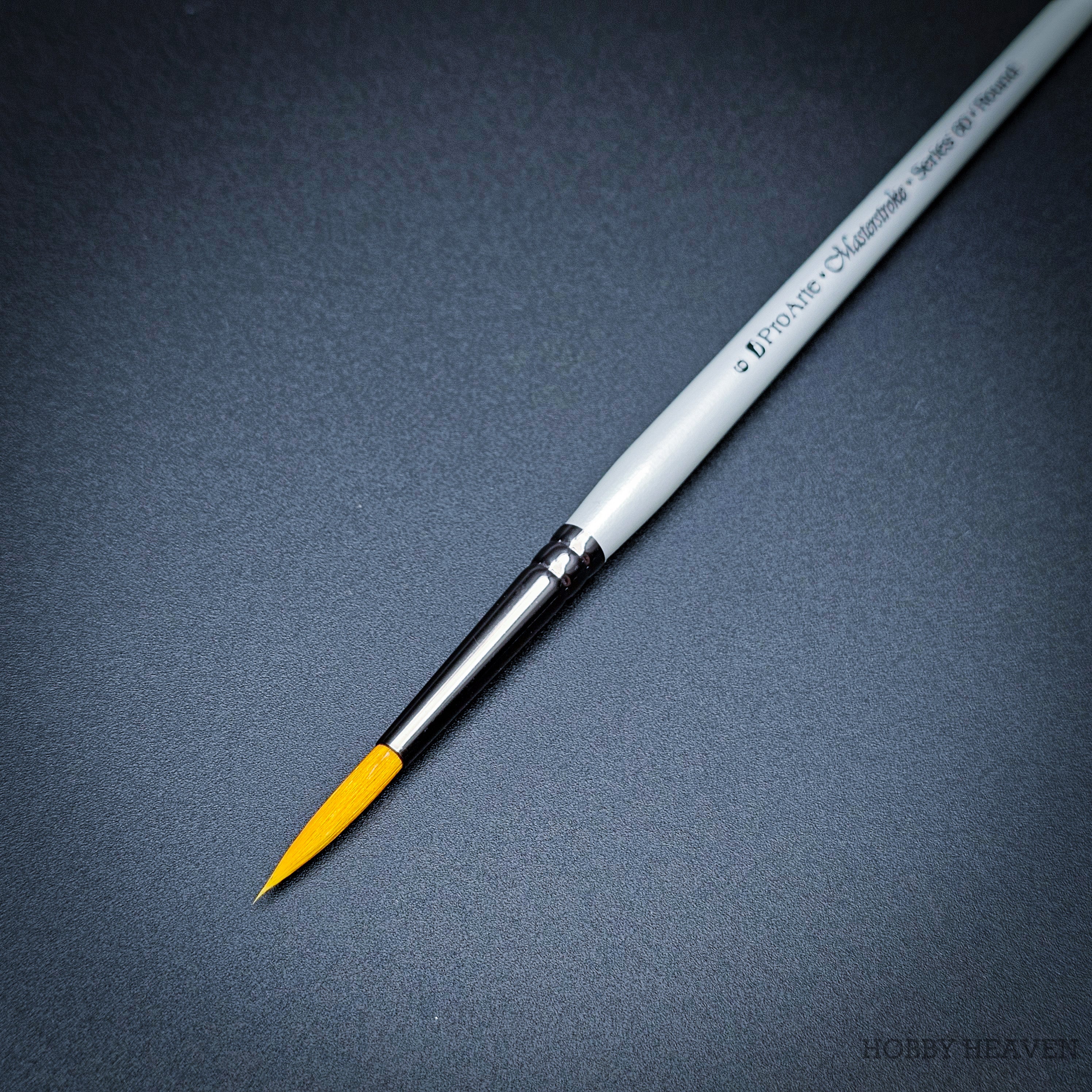 Pro Arte Masterstroke Series 60 – Close-up of size 6 Prolon Round Brush on black background.
