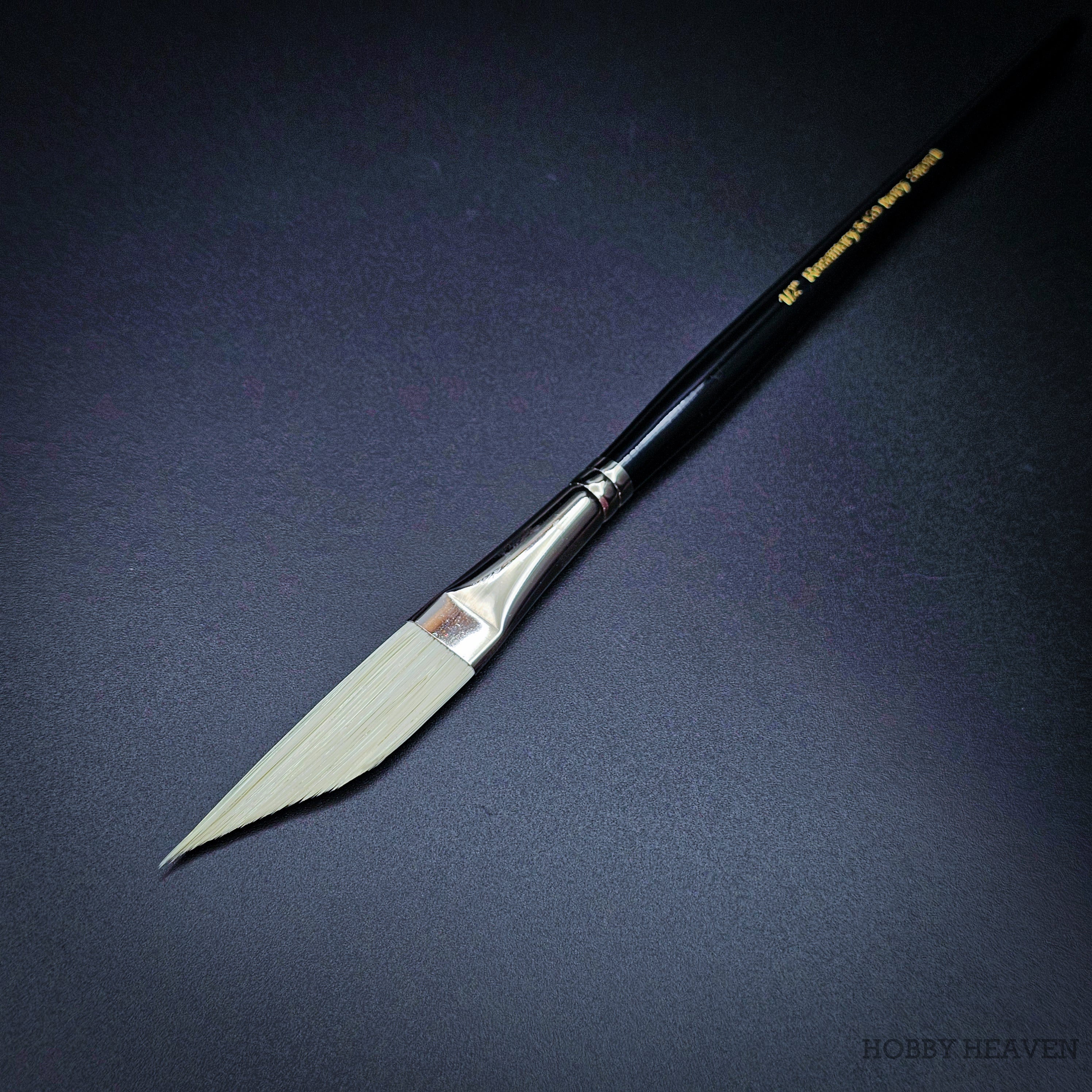Rosemary & Co Ivory synthetic sword liner brush, short handle, size 1/2"