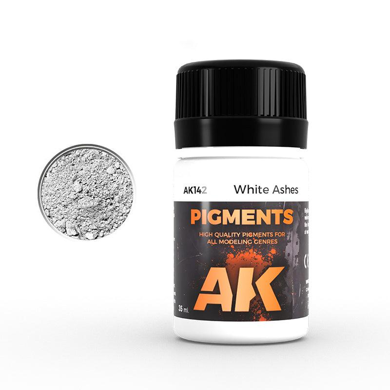 AK142 White Ashes: 35 ml AK PIGMENTS jar with a black screw cap, beside a swatch of pale grey-white powder