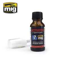 Ammo by Mig Glue Activator – Ideal for speeding up cyanoacrylate drying in modeling tasks
