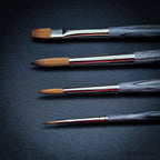 Close-up of brush tips from Da Vinci Colineo 4068 set showing synthetic bristles