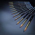 da Vinci Harbin Kolinsky Series 1526Y round brushes arranged to show the full size range