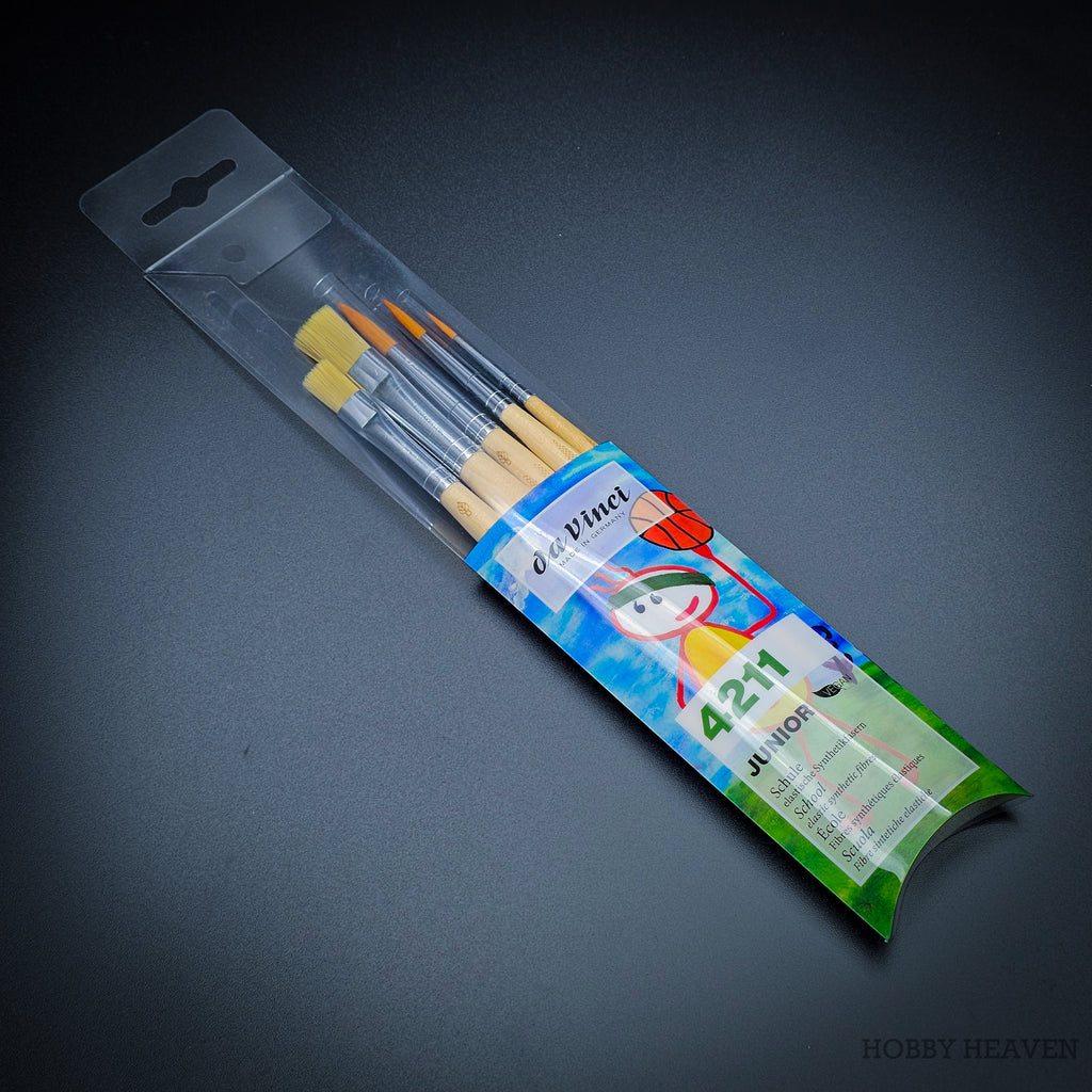 Colorful packaging of da Vinci Junior 4211 Brush Set, appealing to children and highlighting the 6-piece set