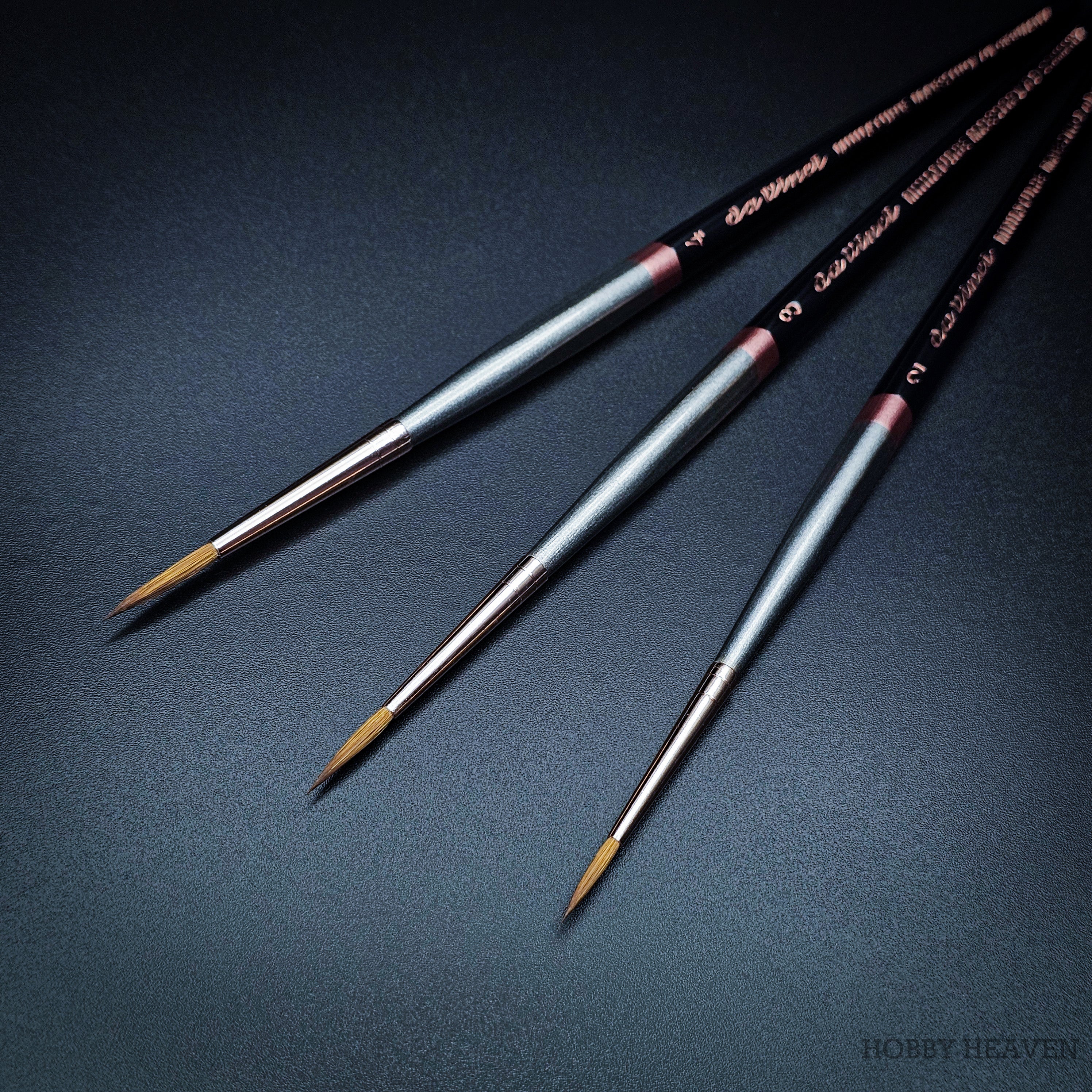 Three da Vinci Miniature Maestro Kolinsky sable round brushes in sizes 2, 3 and 4