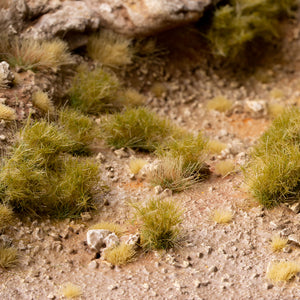 Lush grassland diorama featuring Dense Green 6mm - Wild Tufts, showcasing a vibrant prairie or meadow scene amid the rich, varied vegetation