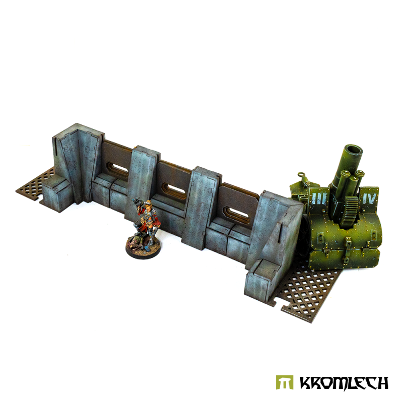 The 90° inner wall set with a painted mortar and a painted figure for scale (models not included)