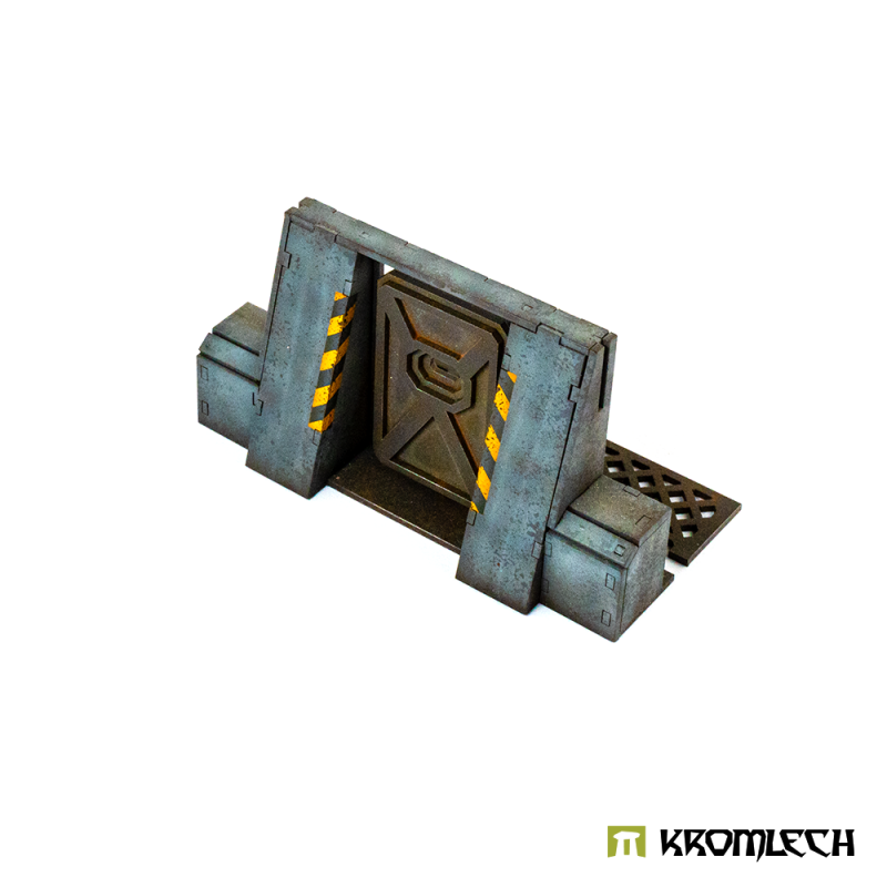 Kromlech Imperial Defense Line Gate, painted: armoured door between two buttresses striped yellow and black